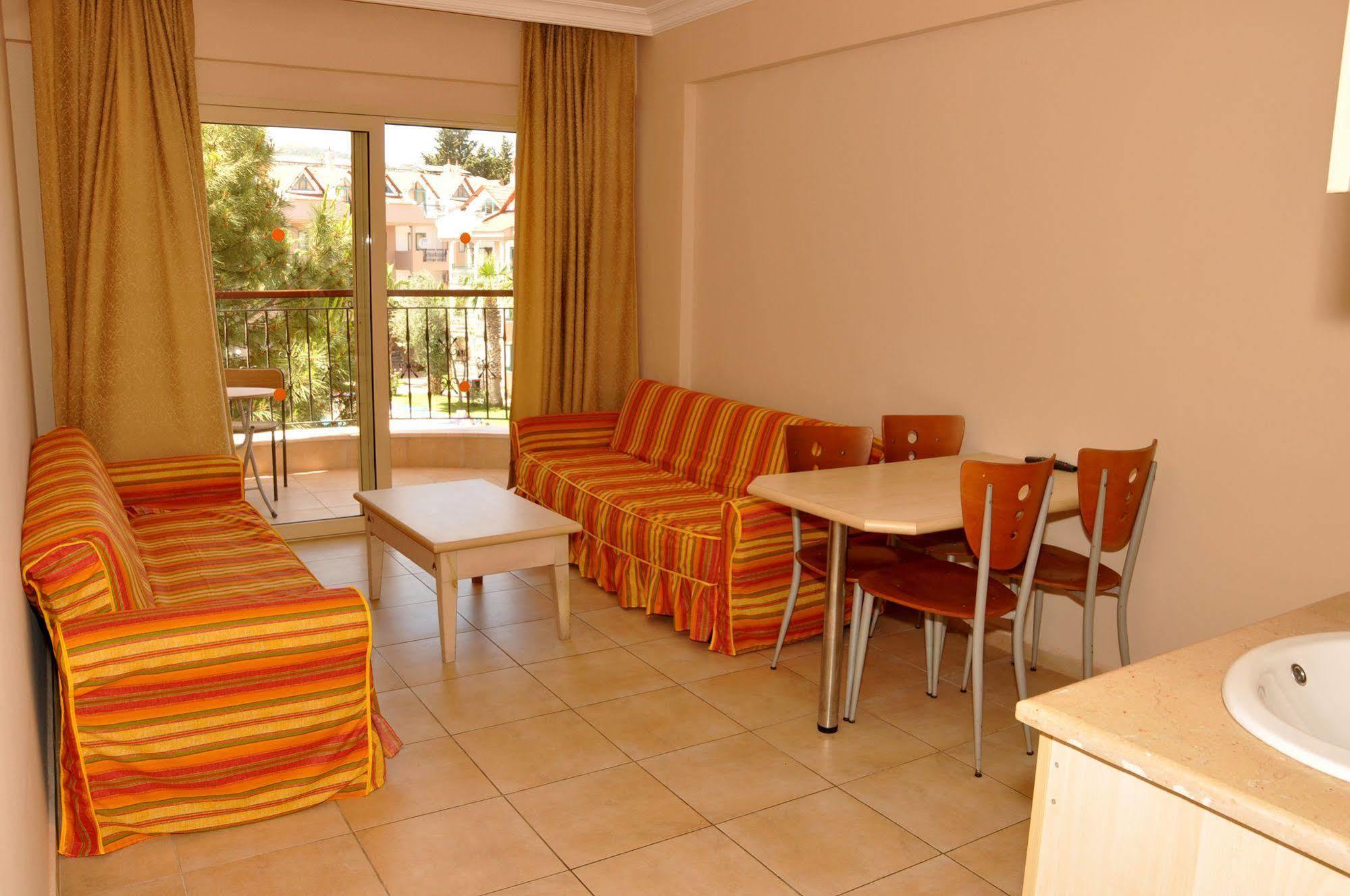 Aparthotel Club Dena Marmaris Exteriér fotografie