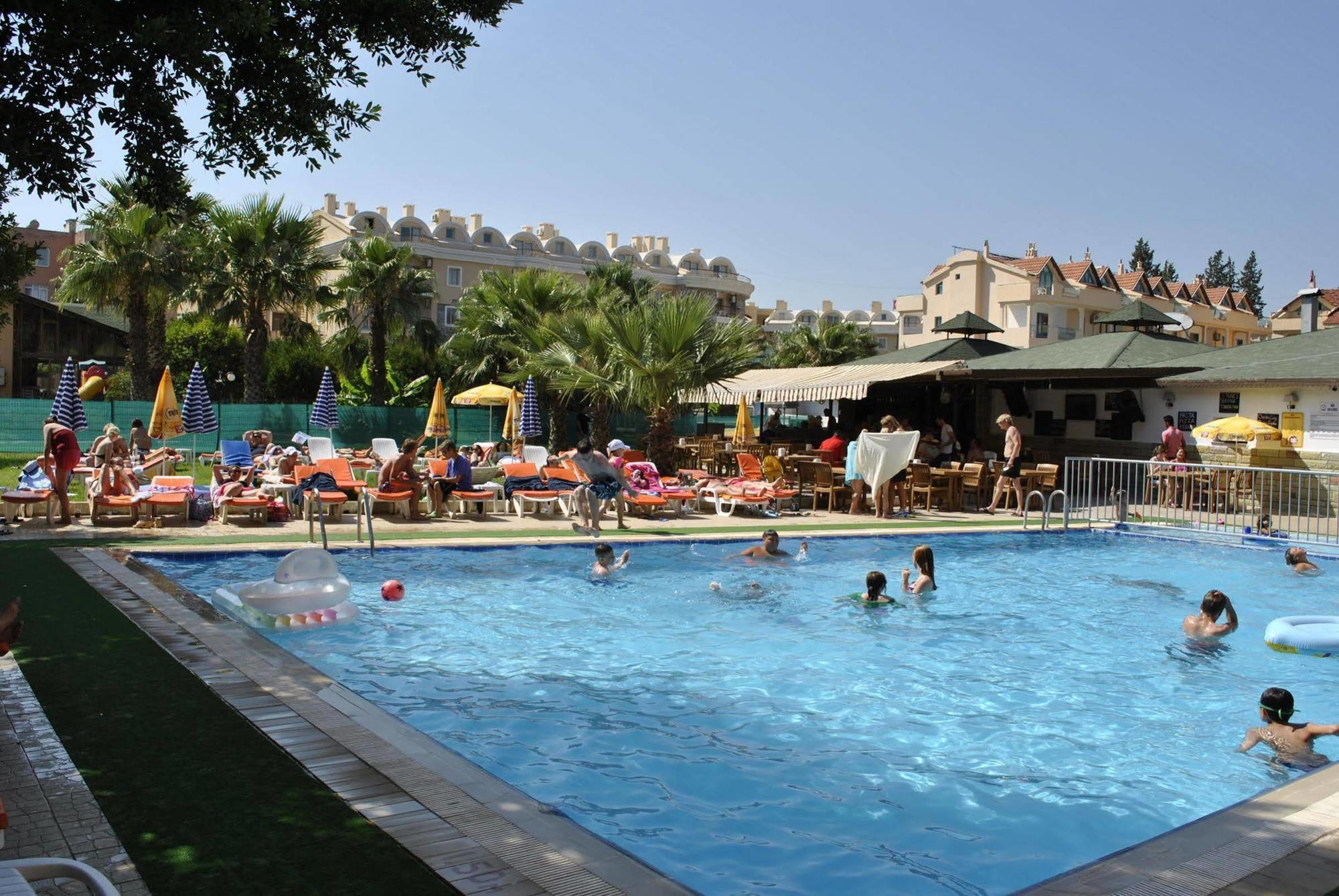 Aparthotel Club Dena Marmaris Exteriér fotografie