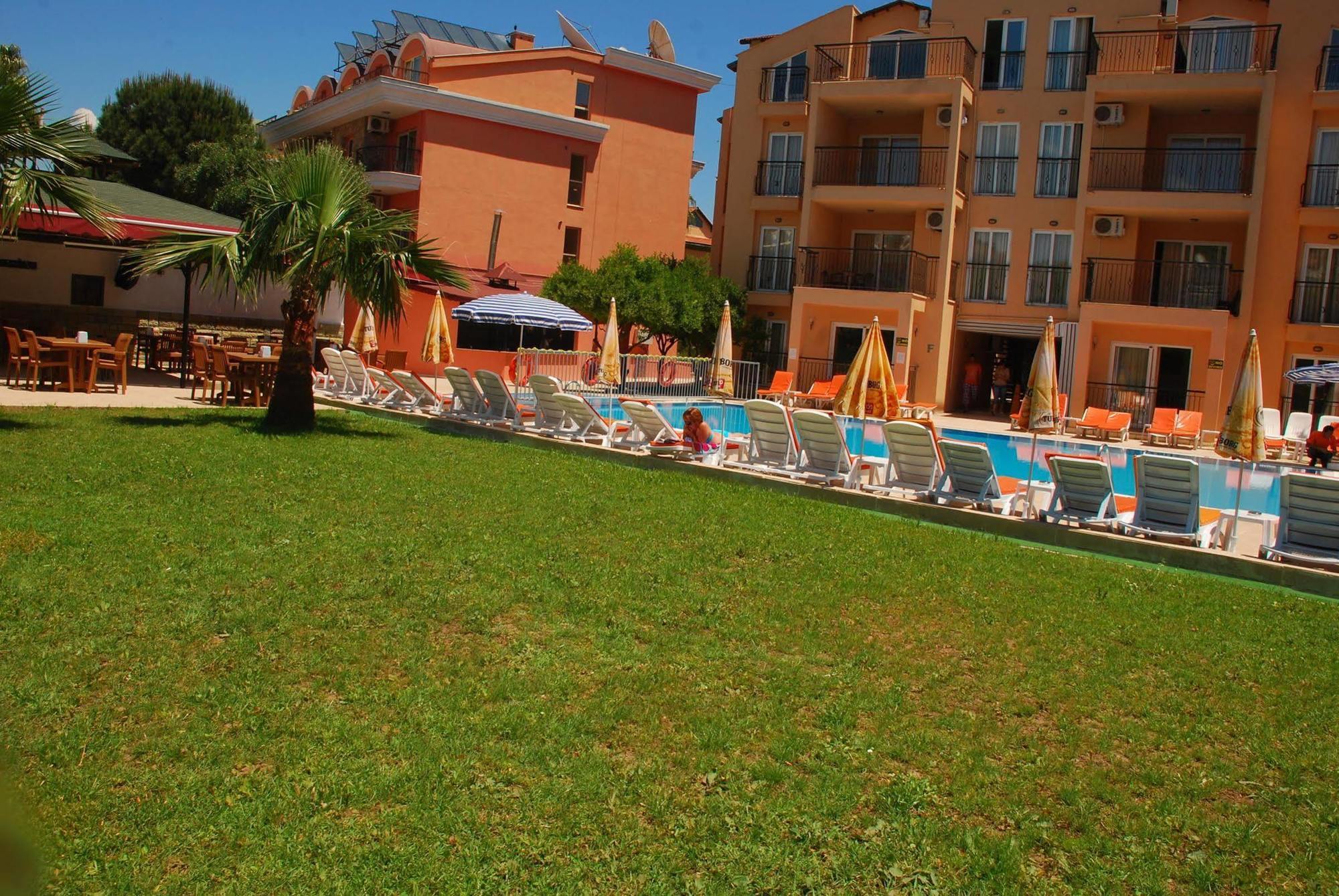 Aparthotel Club Dena Marmaris Exteriér fotografie